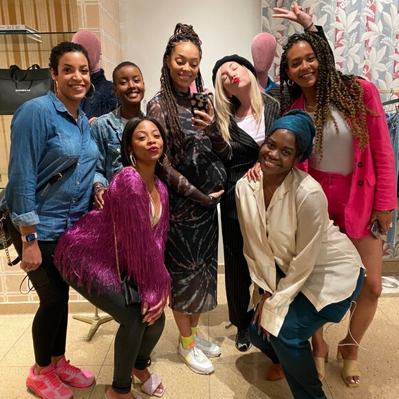 Hi my name is Romain, and I'm a shopaholic - Picture 3 of 6